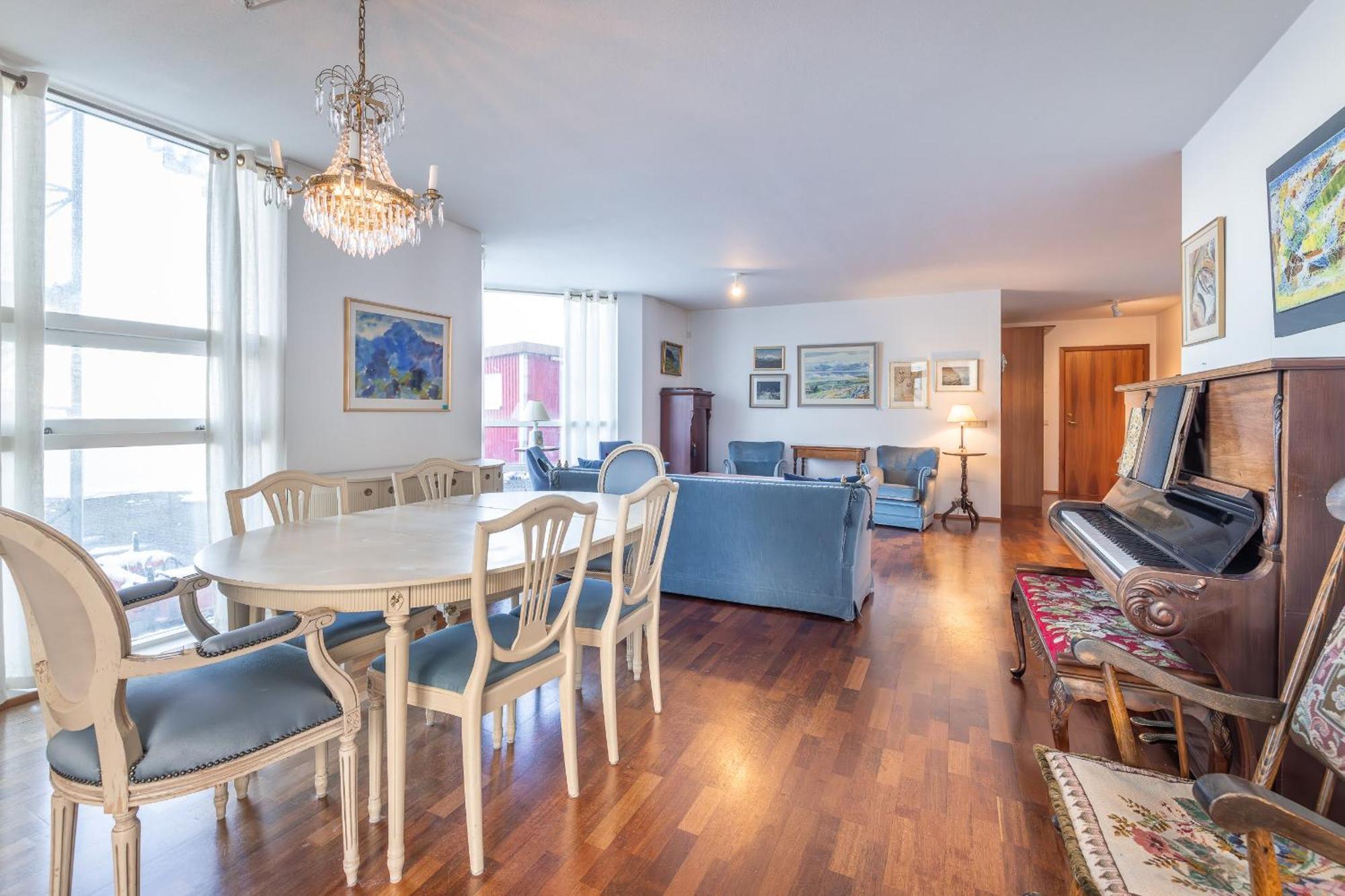 Stylish 2Br With Parking In The Heart Of Reykjavik